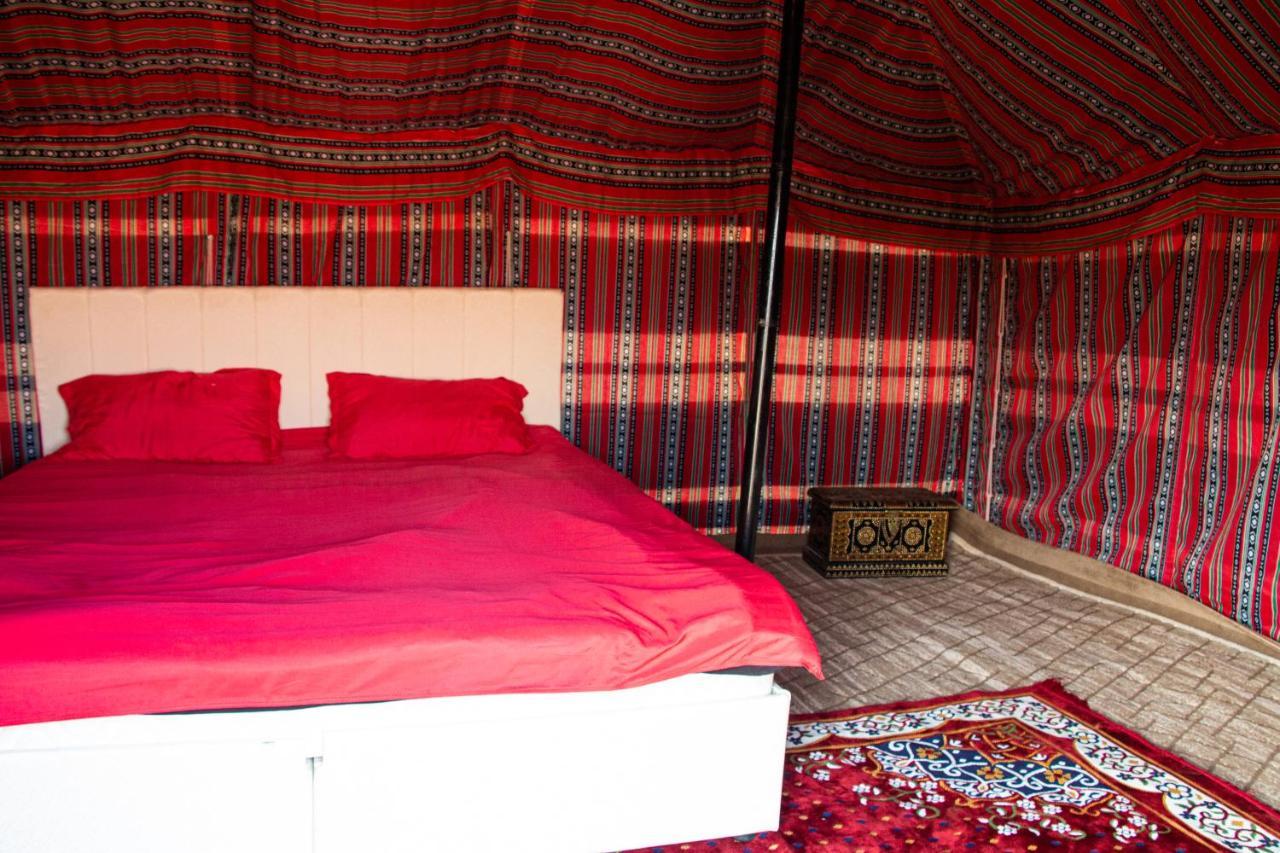 מלון Badīyah Wahiba Bedouiens Privae Camp מראה חיצוני תמונה