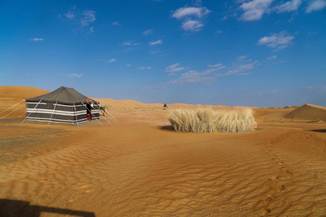 מלון Badīyah Wahiba Bedouiens Privae Camp מראה חיצוני תמונה