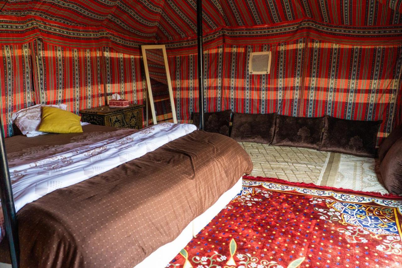 מלון Badīyah Wahiba Bedouiens Privae Camp מראה חיצוני תמונה