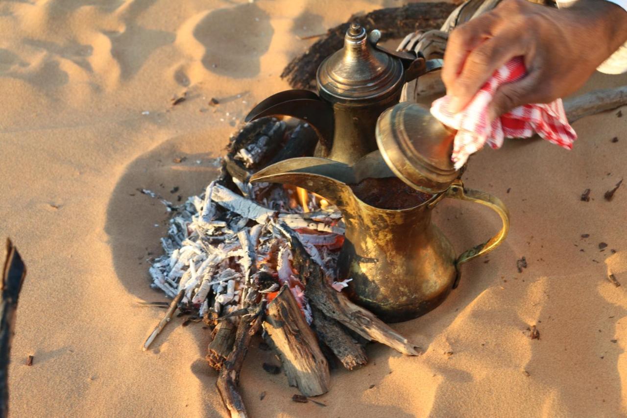 מלון Badīyah Wahiba Bedouiens Privae Camp מראה חיצוני תמונה
